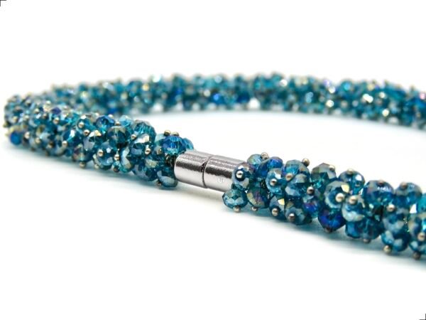 Collar Serpentina Swarovski Preciosa Azul By Thiago Turcott® - Image 3