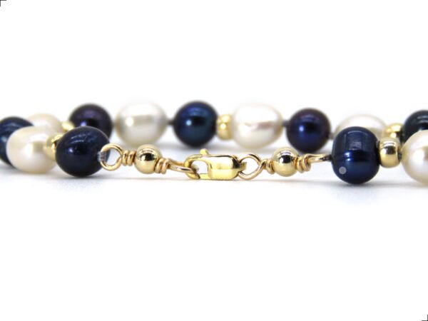 Pulsera Perlas Barrocas Color Mixto Oro Italiano 14k By Thiago Turcott® - Image 3
