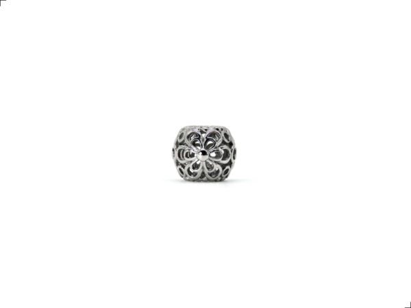 Charm Encaje Flores Titanio 18k By Thiago Turcott®