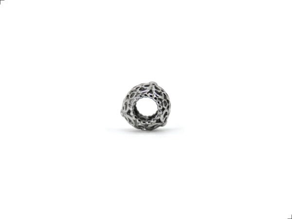Charm Encaje Flores Titanio 18k By Thiago Turcott® - Image 3