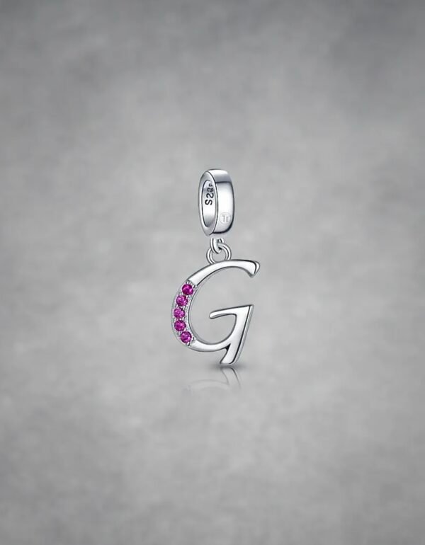 Charm Letra G Rubí Plata 1ra Ley 925 By Thiago Turcott® - Image 2