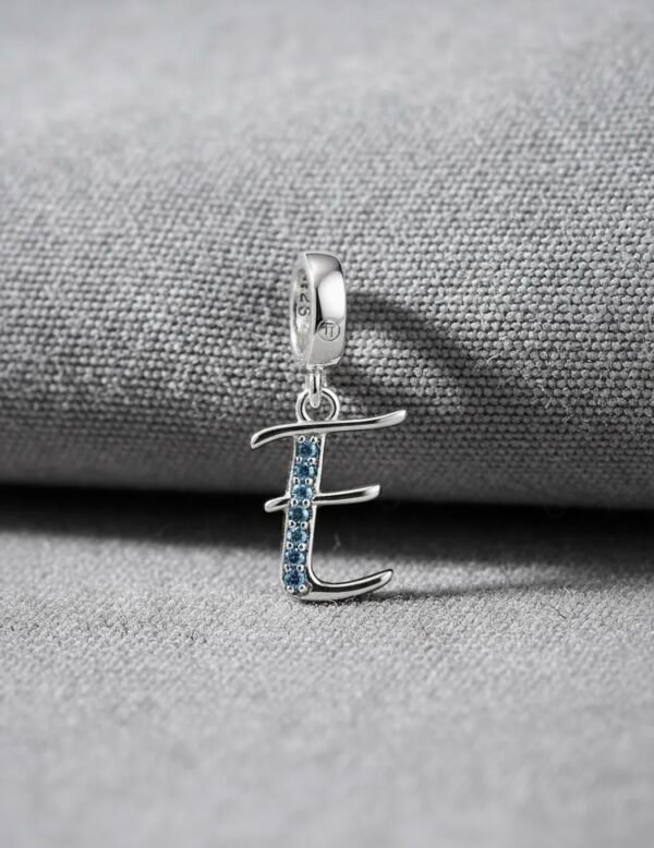 Charm Letra E Topaz Plata 1ra Ley 925 By Thiago Turcott® - Image 4